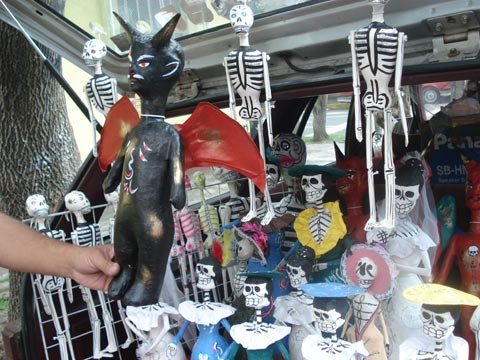 mexico-city-devil-doll mexico-city-devil-doll